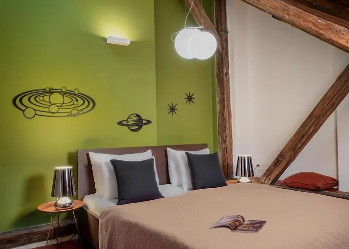 Three Bedroom With Terrace Kepler-4 Art *